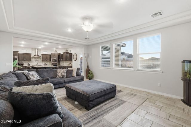 243 Noble Point Street, El Paso, TX 79928