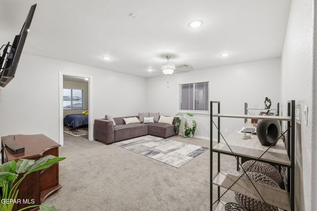 243 Noble Point Street, El Paso, TX 79928