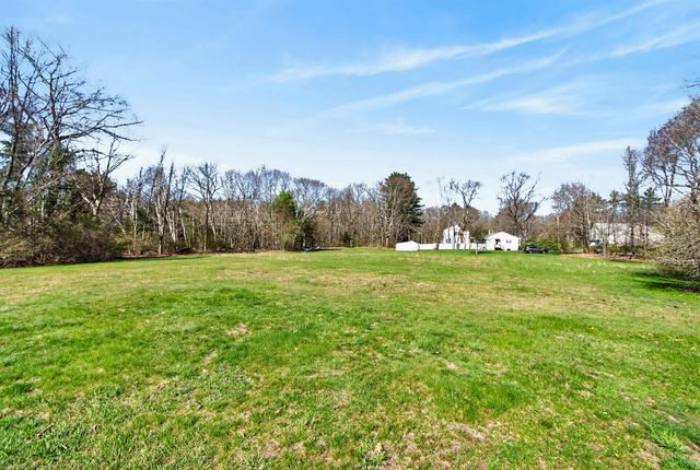 6 Pond Street, Newton, NH 03858