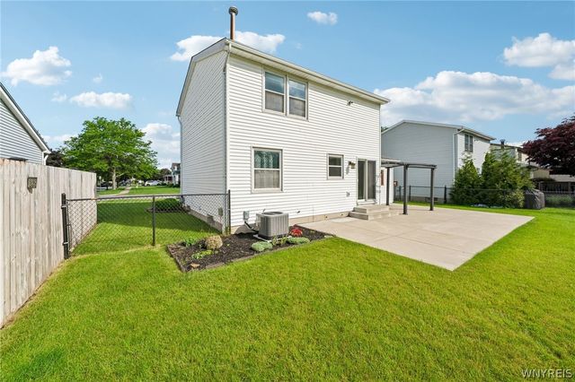 101 Hillpine Road, Cheektowaga, NY 14227