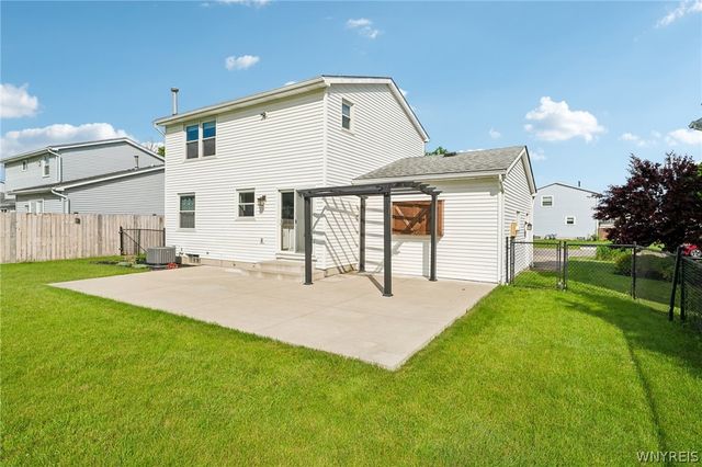 101 Hillpine Road, Cheektowaga, NY 14227