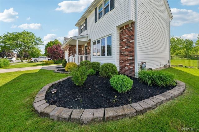 101 Hillpine Road, Cheektowaga, NY 14227