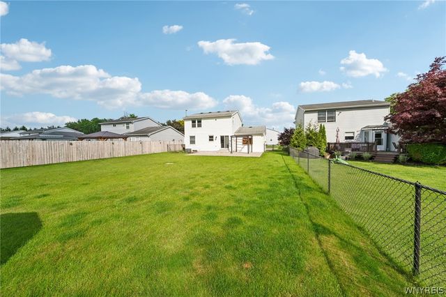 101 Hillpine Road, Cheektowaga, NY 14227