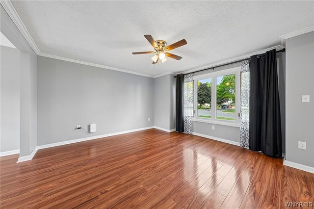 101 Hillpine Road, Cheektowaga, NY 14227