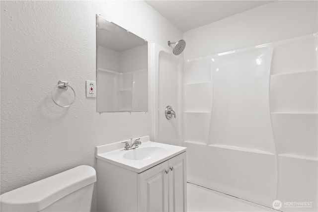 8823 S Yakima Avenue, Tacoma, WA 98444