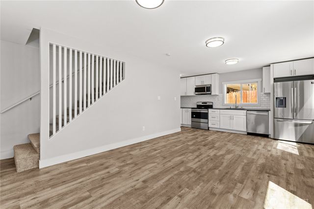 8823 S Yakima Avenue, Tacoma, WA 98444