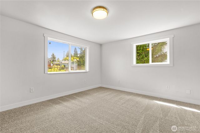8823 S Yakima Avenue, Tacoma, WA 98444