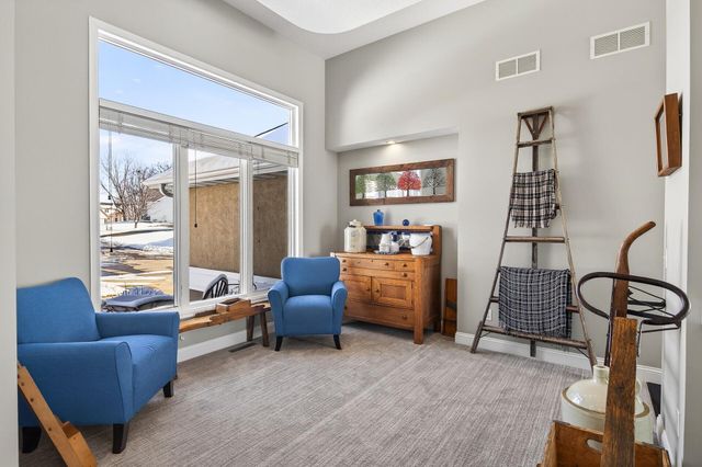 17141 Jackson Trail, Lakeville, MN 55044