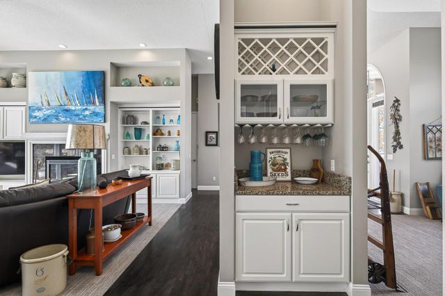 17141 Jackson Trail, Lakeville, MN 55044