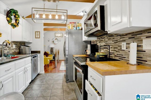 1116 3RD AVENUE, Pleasant Grove, AL 35127