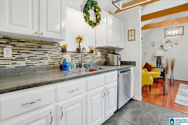 1116 3RD AVENUE, Pleasant Grove, AL 35127