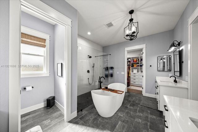 10561 NE 104th Cir, Other City - In The State Of Florida, FL 34484