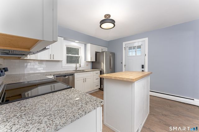 216 Madison Street, Waterbury, CT 06706