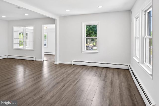 9081 DUMHART RD, Laurel, MD 20723