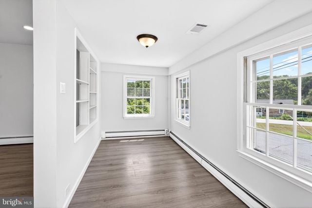 9081 DUMHART RD, Laurel, MD 20723