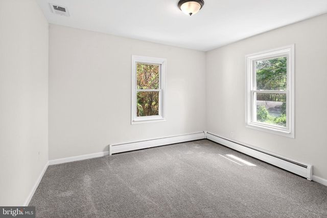 9081 DUMHART RD, Laurel, MD 20723