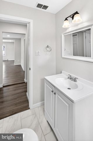 9081 DUMHART RD, Laurel, MD 20723