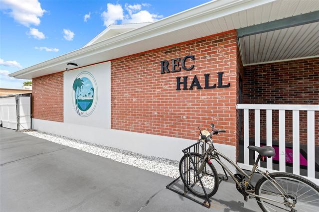 5875 18TH STREET N 15, St Petersburg, FL 33714