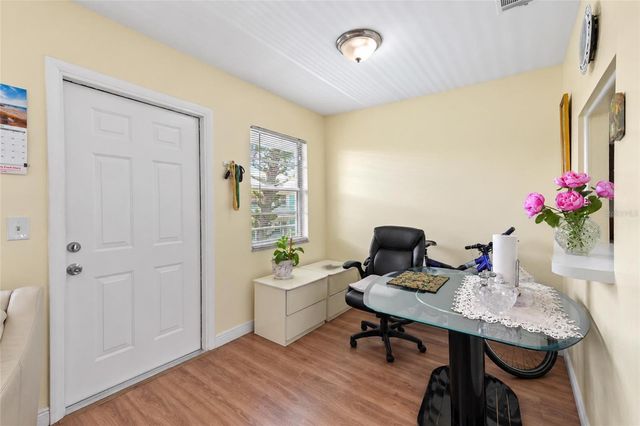 5875 18TH STREET N 15, St Petersburg, FL 33714