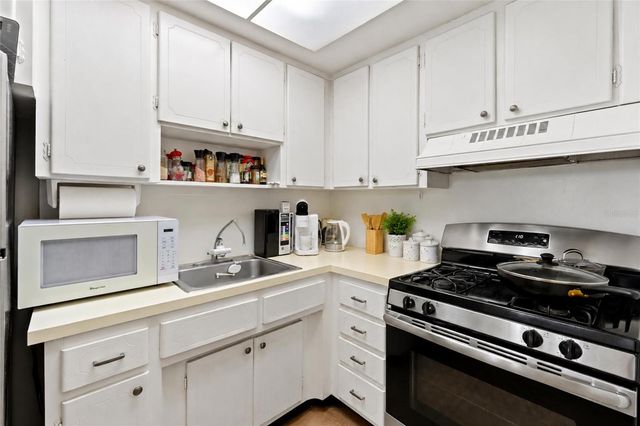 5875 18TH STREET N 15, St Petersburg, FL 33714