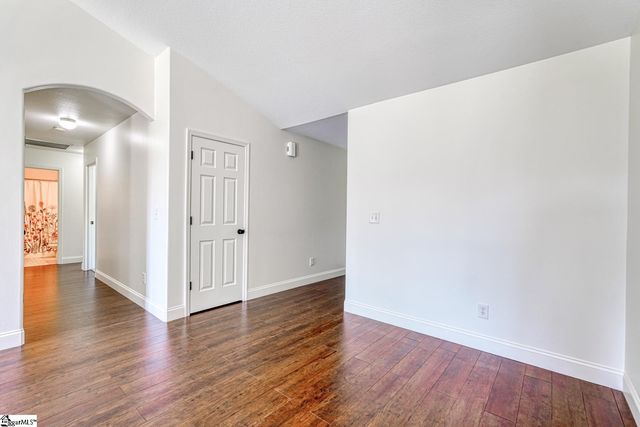 435 Melbourne Lane, Spartanburg, SC 29301