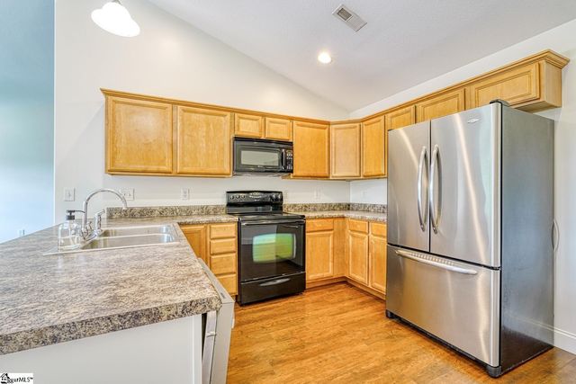 435 Melbourne Lane, Spartanburg, SC 29301
