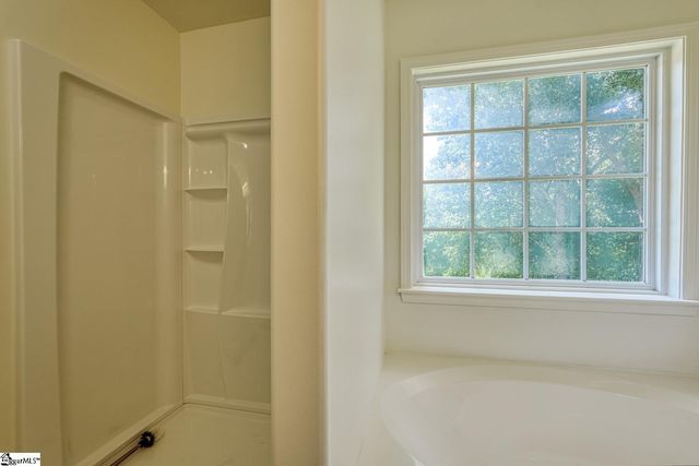 435 Melbourne Lane, Spartanburg, SC 29301