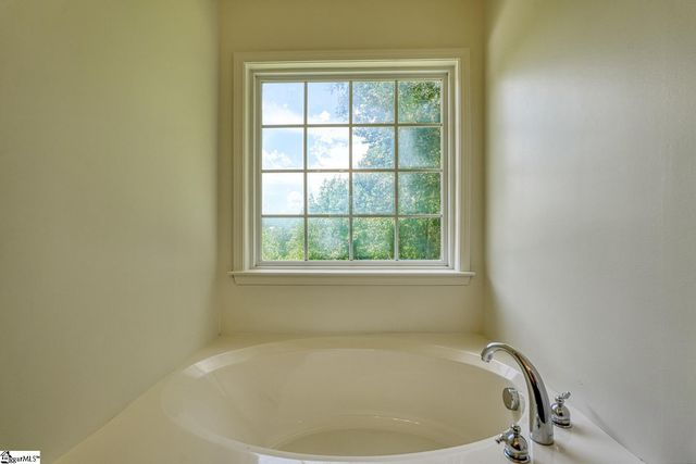 435 Melbourne Lane, Spartanburg, SC 29301