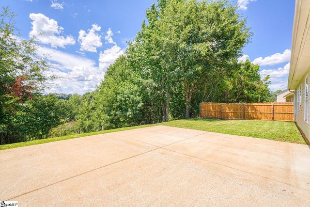 435 Melbourne Lane, Spartanburg, SC 29301