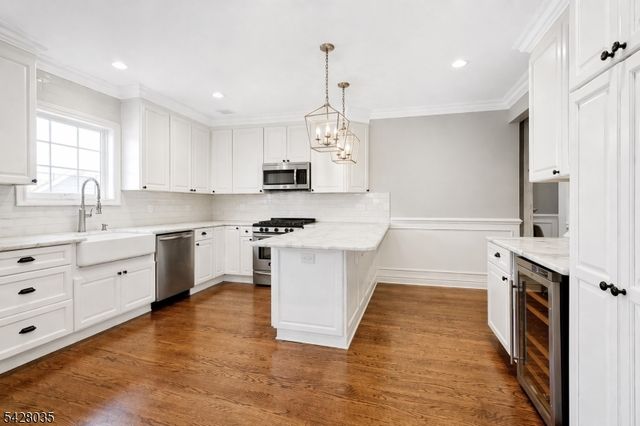 33 Raymond Ave, Nutley Twp., NJ 07110