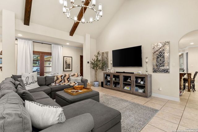 372 Shady, New Braunfels, TX 78132