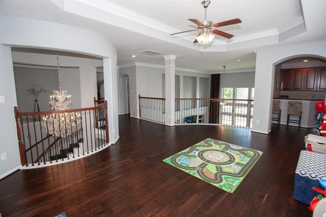 12005 Opal Creek Drive, Pearland, TX 77584