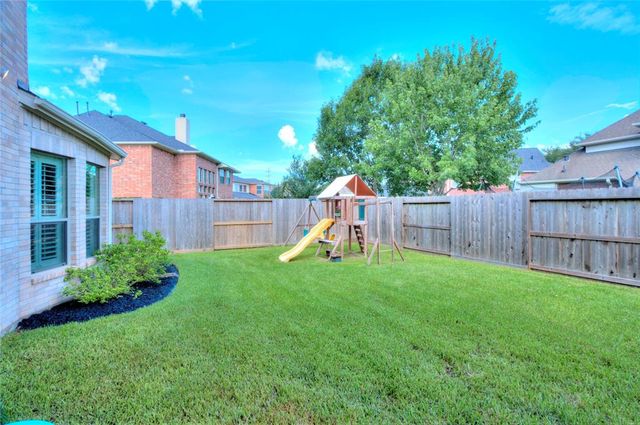 12005 Opal Creek Drive, Pearland, TX 77584