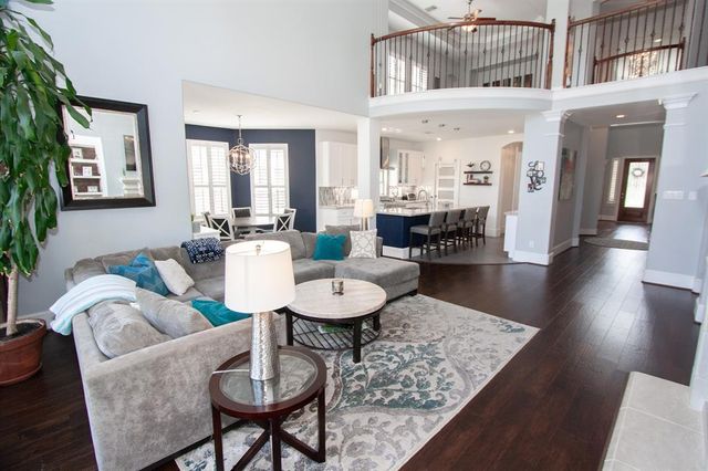 12005 Opal Creek Drive, Pearland, TX 77584