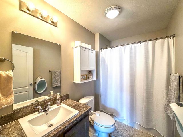 33200 Sumac Court, Lenox, MI 48048