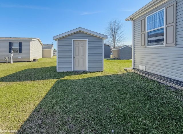 33200 Sumac Court, Lenox, MI 48048