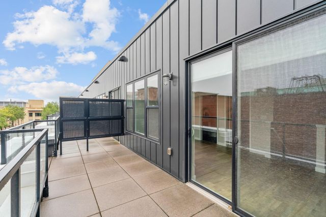 120 Hennepin Avenue 121, Minneapolis, MN 55401