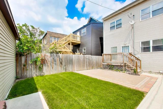 6524 S Eberhart Avenue, Chicago, IL 60637