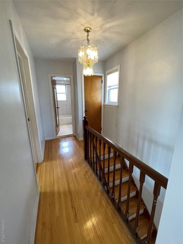 6152 149th Street, Flushing, NY 11367