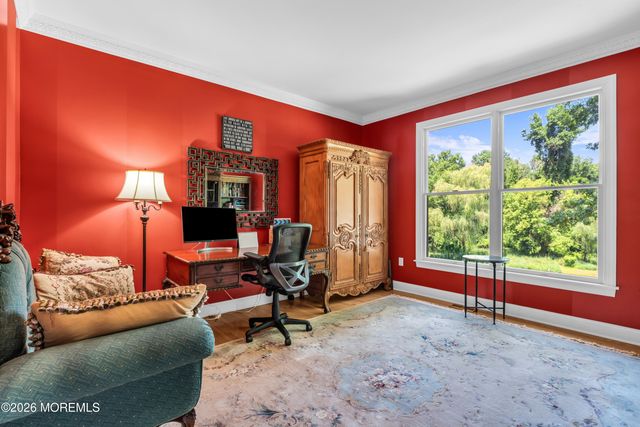 10 Bermet Court, Tinton Falls, NJ 07724