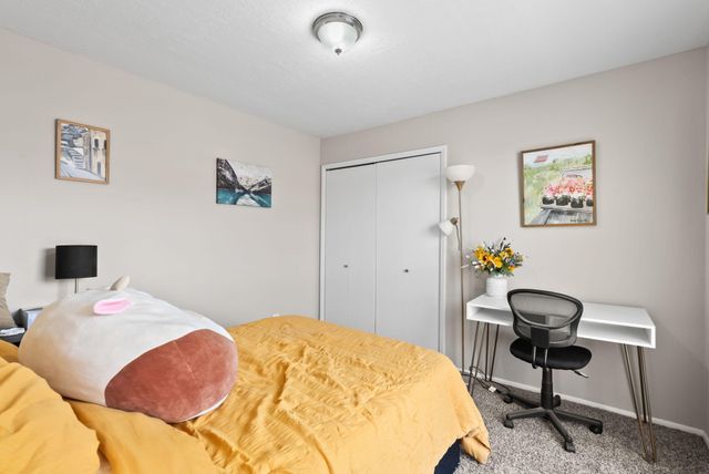 106 CALLE PLAYA DEL SOL NE, Albuquerque, NM 87109