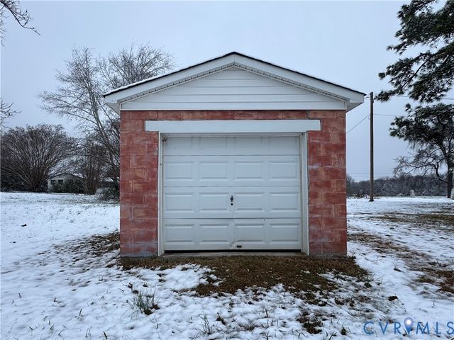 1979 Cumberland Rd, Cumberland, VA 23901