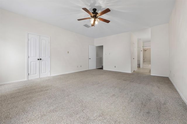 17471 Red Oak Drive 7471, Houston, TX 77090