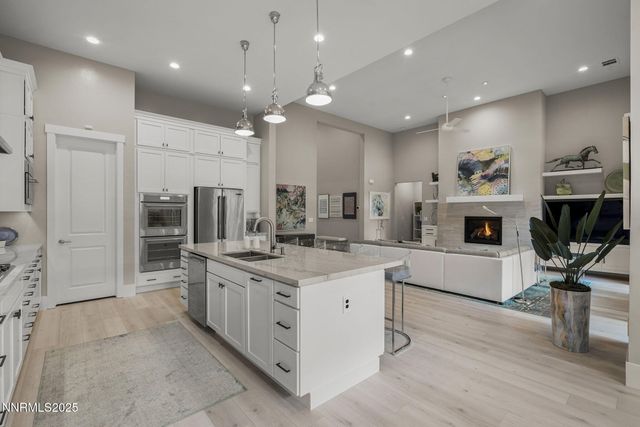 718 W Pleasant Oak Trail, Reno, NV 89511