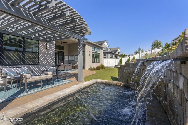 718 W Pleasant Oak Trail, Reno, NV 89511