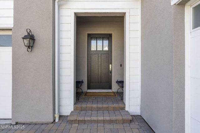 718 W Pleasant Oak Trail, Reno, NV 89511