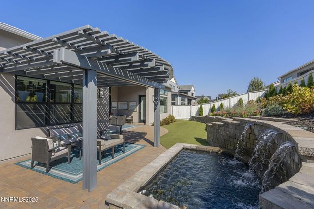 718 W Pleasant Oak Trail, Reno, NV 89511