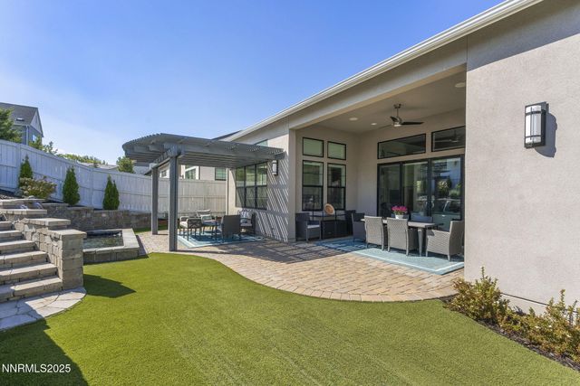 718 W Pleasant Oak Trail, Reno, NV 89511