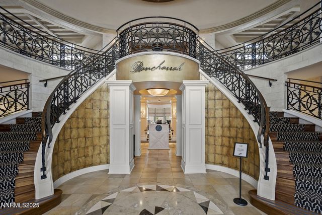 718 W Pleasant Oak Trail, Reno, NV 89511