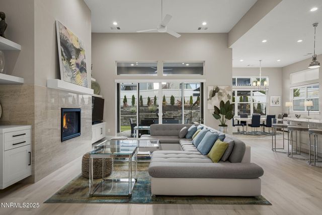 718 W Pleasant Oak Trail, Reno, NV 89511